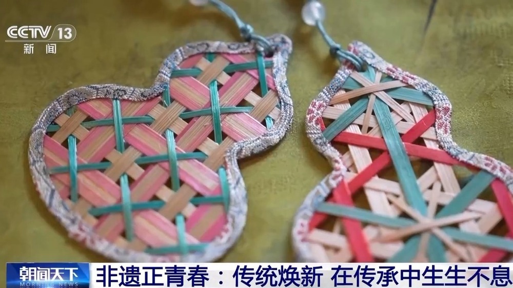 非遗技艺变身“潮品制造机”让千年文化传承触手可及(图1)