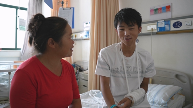 “襄阳好人”陈善云：坚韧双肩扛起三个家庭把苦难酿出甘甜(图1)