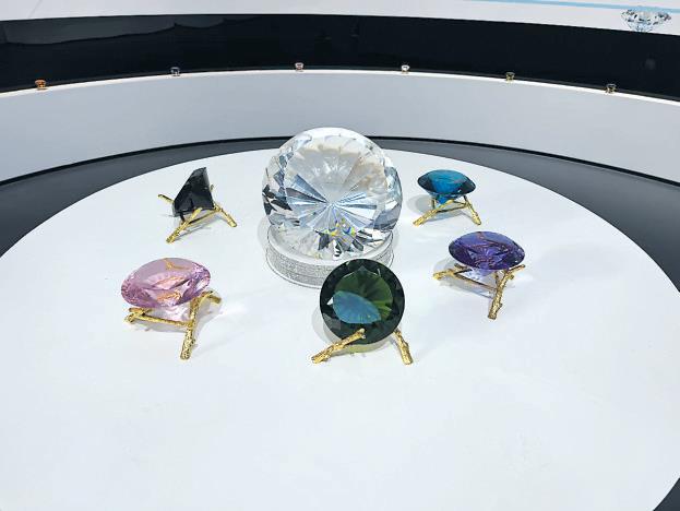 多元驱动绘就高质量发展新画卷(图1)